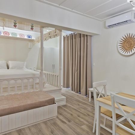 קרפאטוס Posidonia Luxury Suites מראה חיצוני תמונה