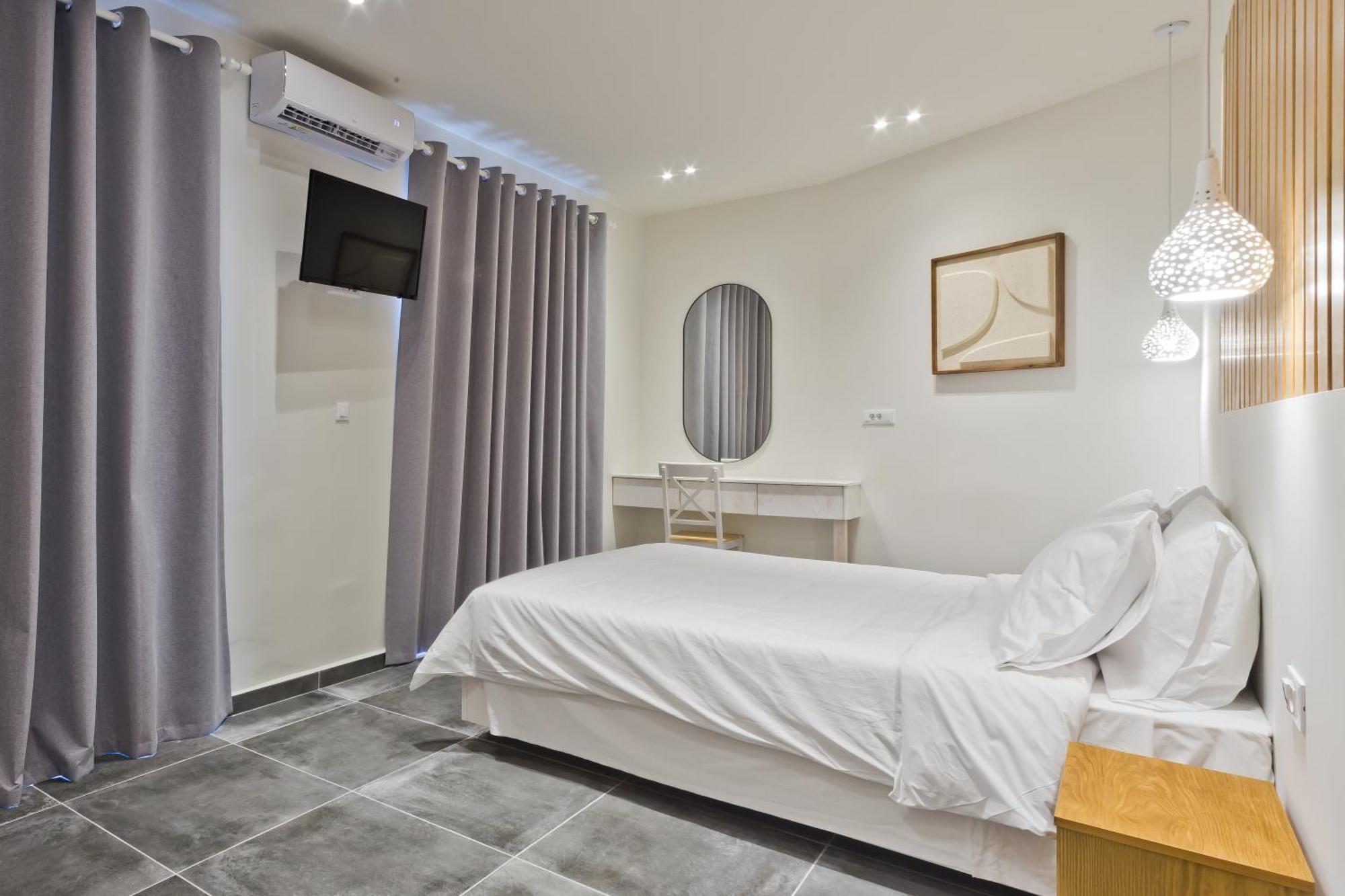 קרפאטוס Posidonia Luxury Suites מראה חיצוני תמונה