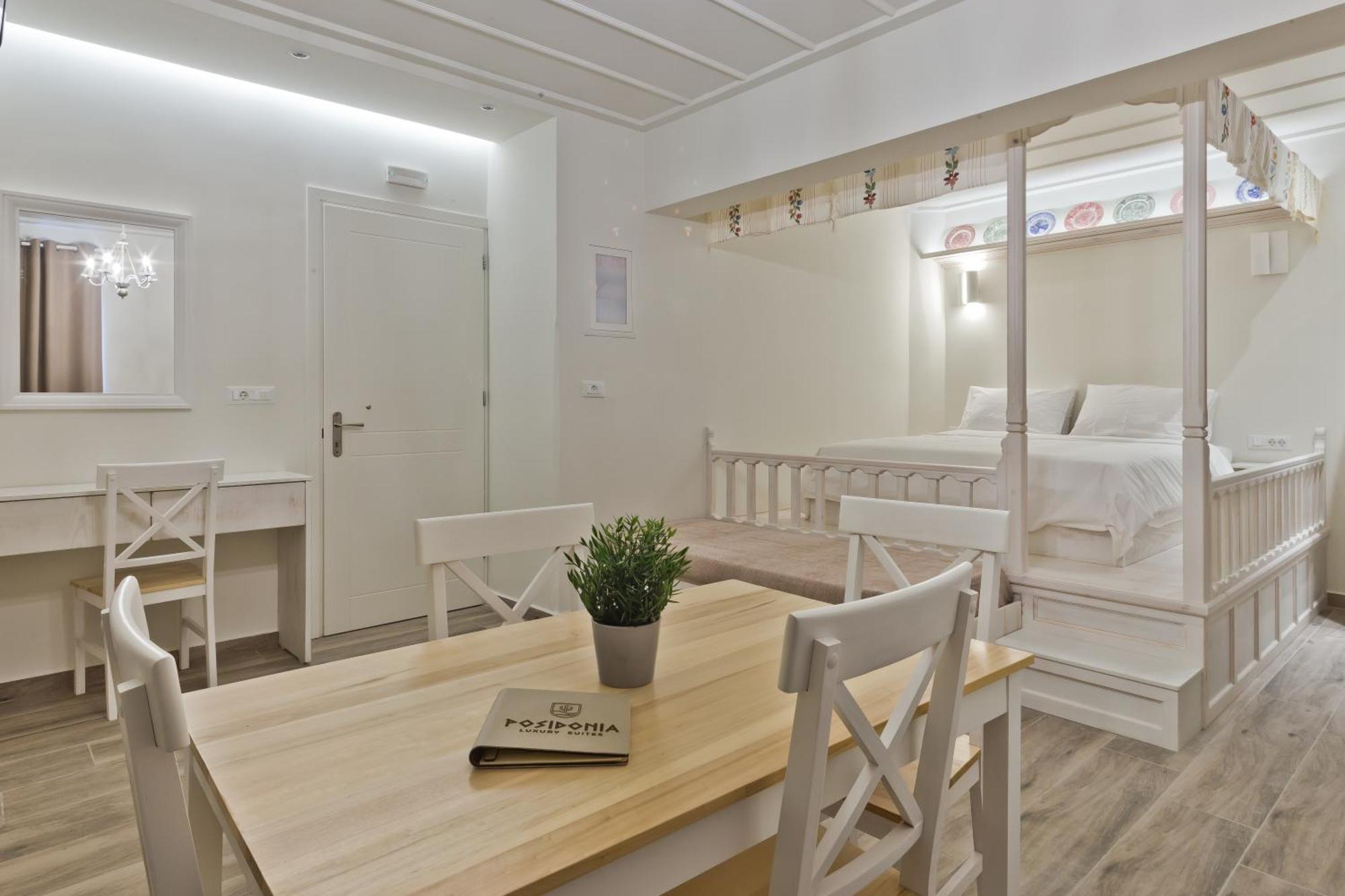 קרפאטוס Posidonia Luxury Suites מראה חיצוני תמונה