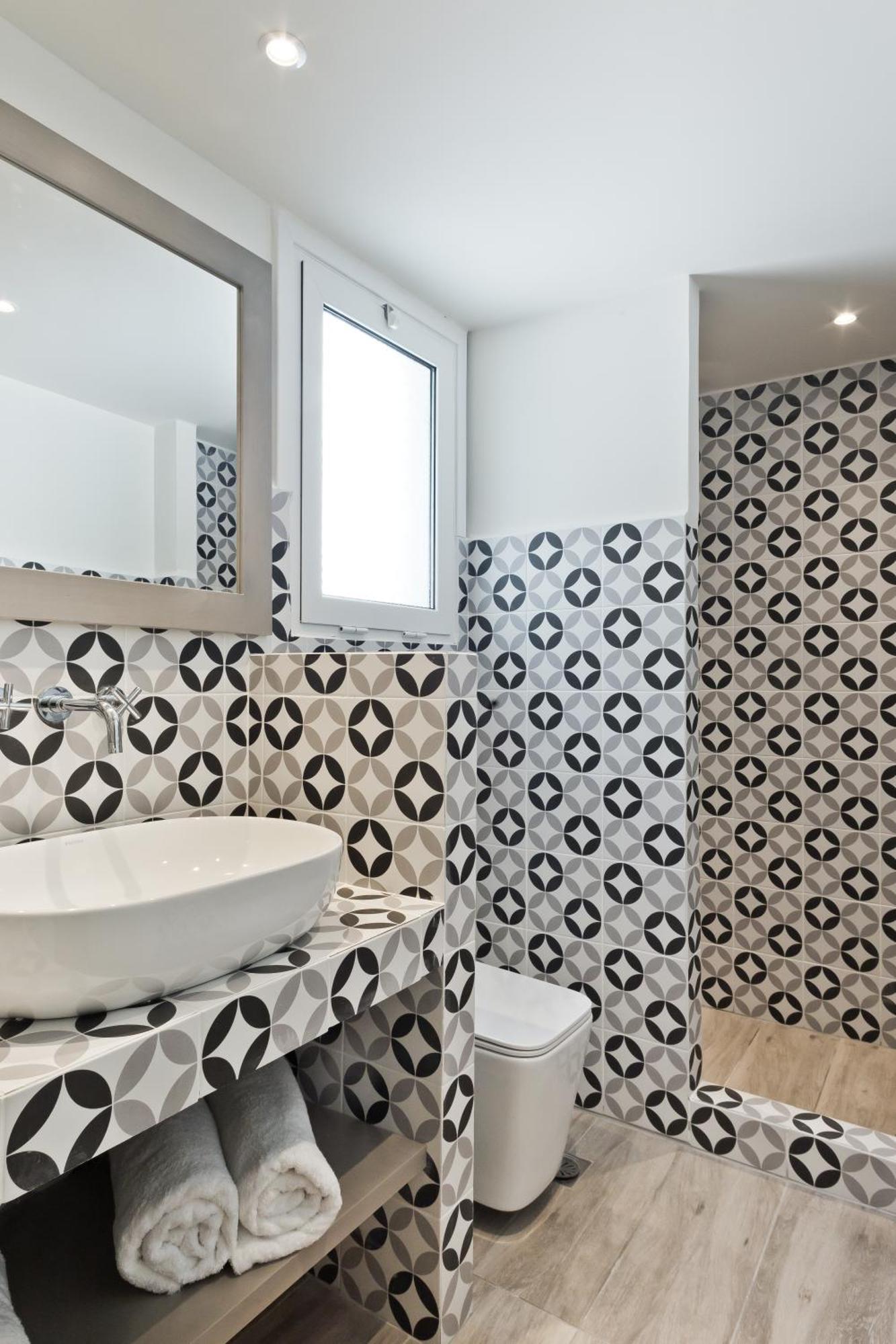 קרפאטוס Posidonia Luxury Suites מראה חיצוני תמונה